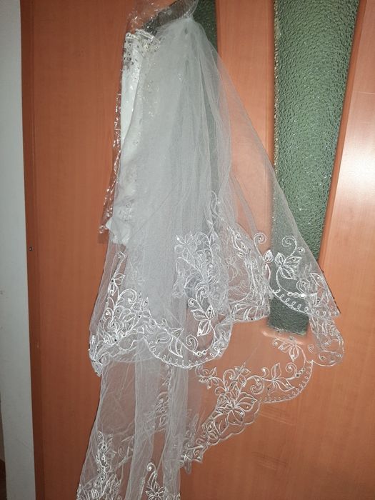 Продам свадебное платье