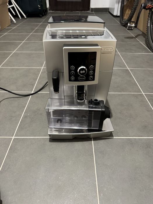 Espressor automat De'Longhi Cappuccino ECAM 23.460.S