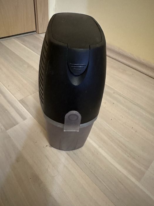 Продавам влагоабсорбатор и Вентилаторна печка