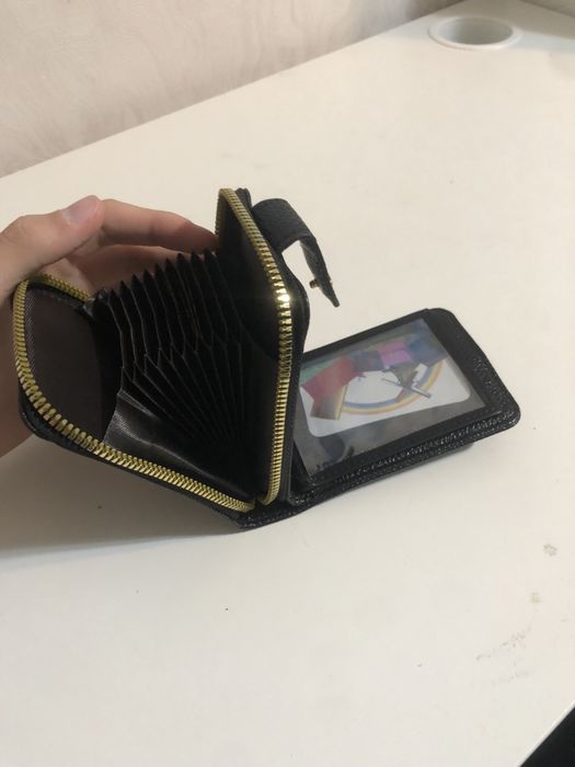 Продаю кошелек