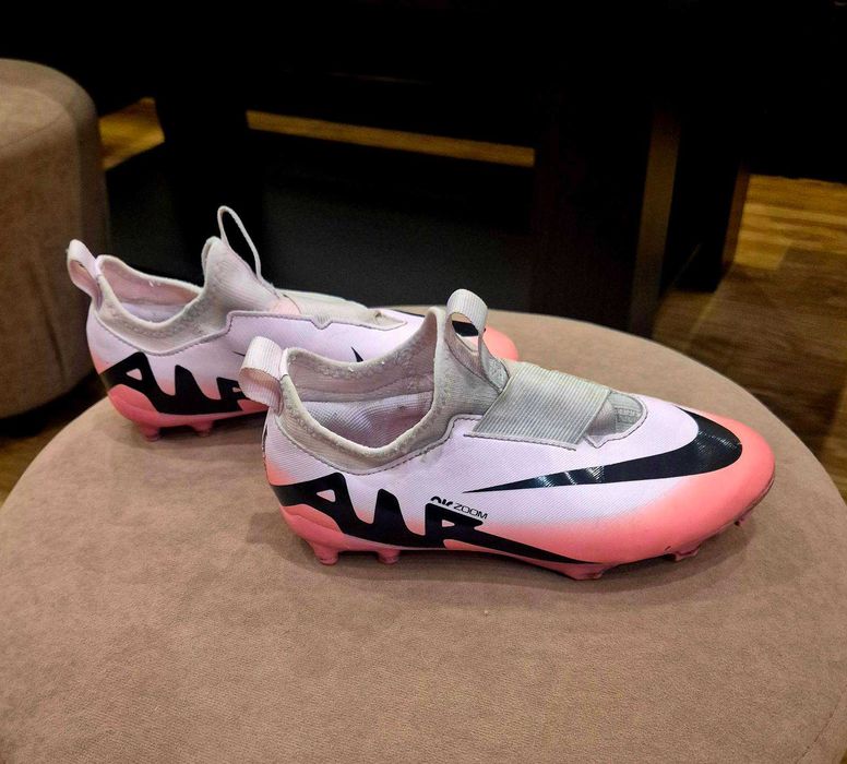 Детски футболни обувки 34 номер