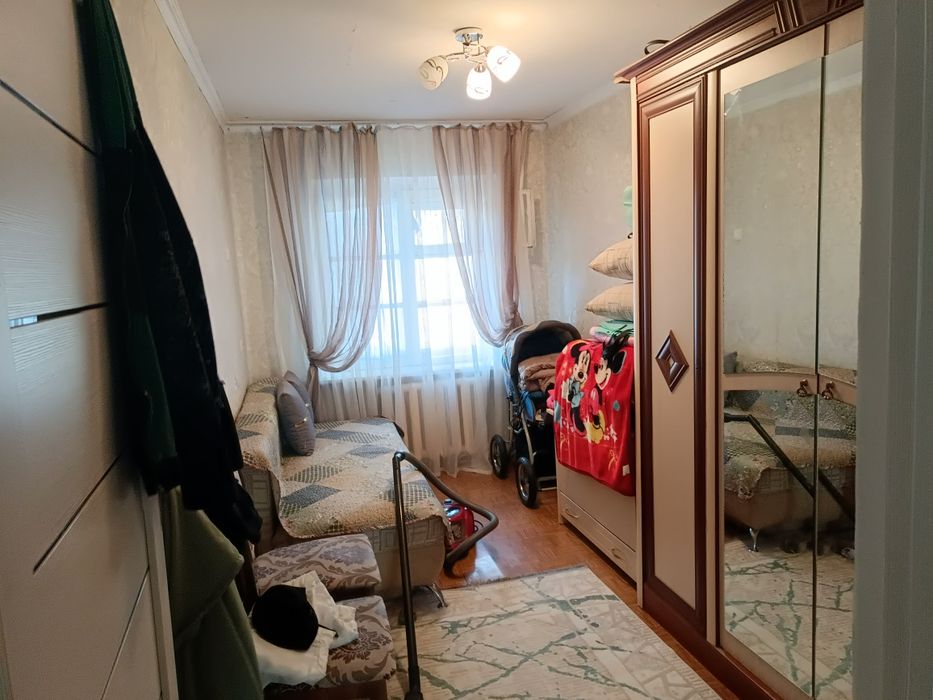 продается 3-х комнаиная квартира