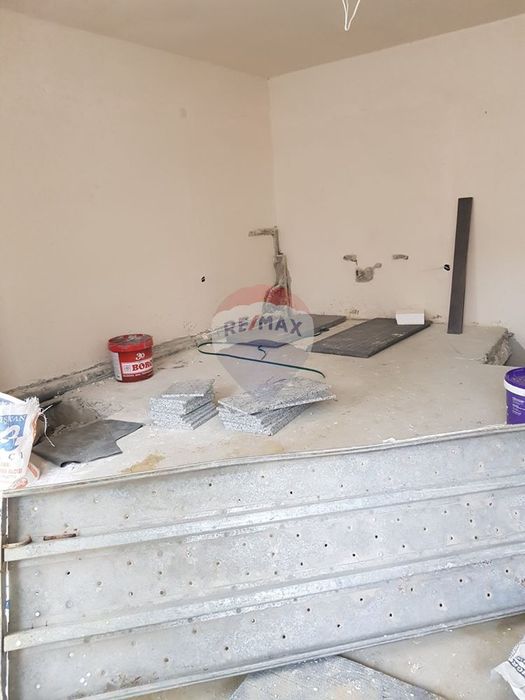 Продава се Заведение в Варна, Аспарухово - 150 кв.м за 800 €/кв.м - Снимка #3