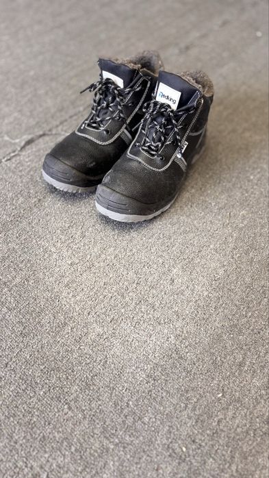 Зимние ботинки для мужчин