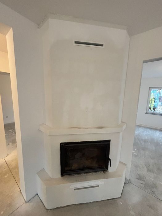 Casa de vânzare în Mocira 
Se oferă spre vânzare casă semifinisată, cu