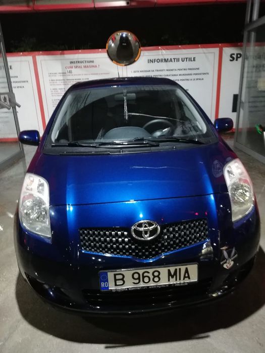 Vând Toyota Yaris 2009 1.3 Benzina