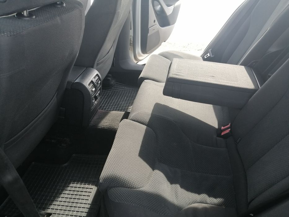 Vând vw passat b6  2400 euro