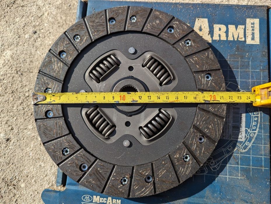 Феродо диск съединител Пасат Б3 нов