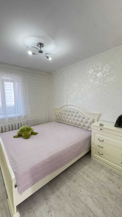 Продам 3-х комн квартиру 19 мкрн