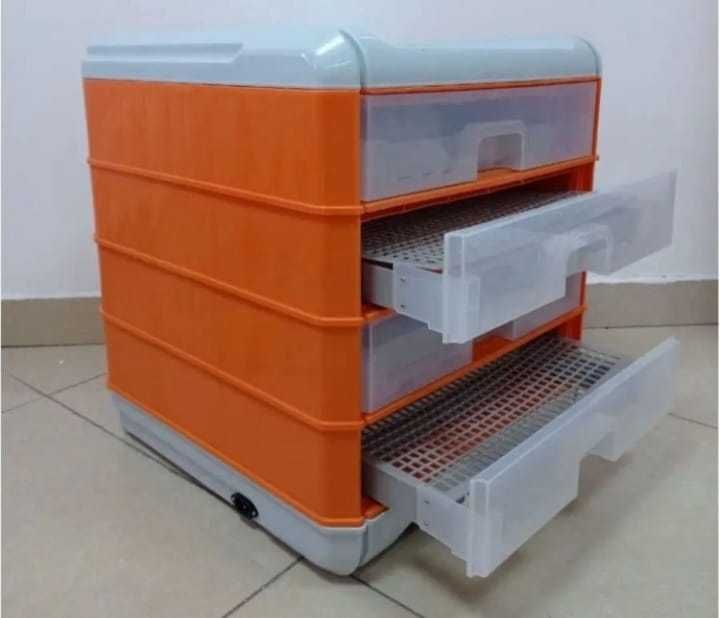 Продам инкубатор.