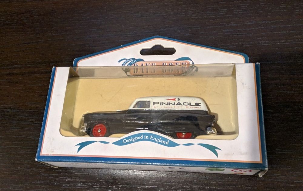 Macheta Liedo Delivery Van Pinnacle Days-Gone Designed in England