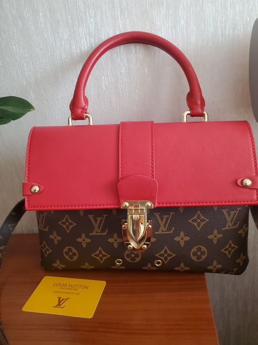 Сумки Louis VUITTON