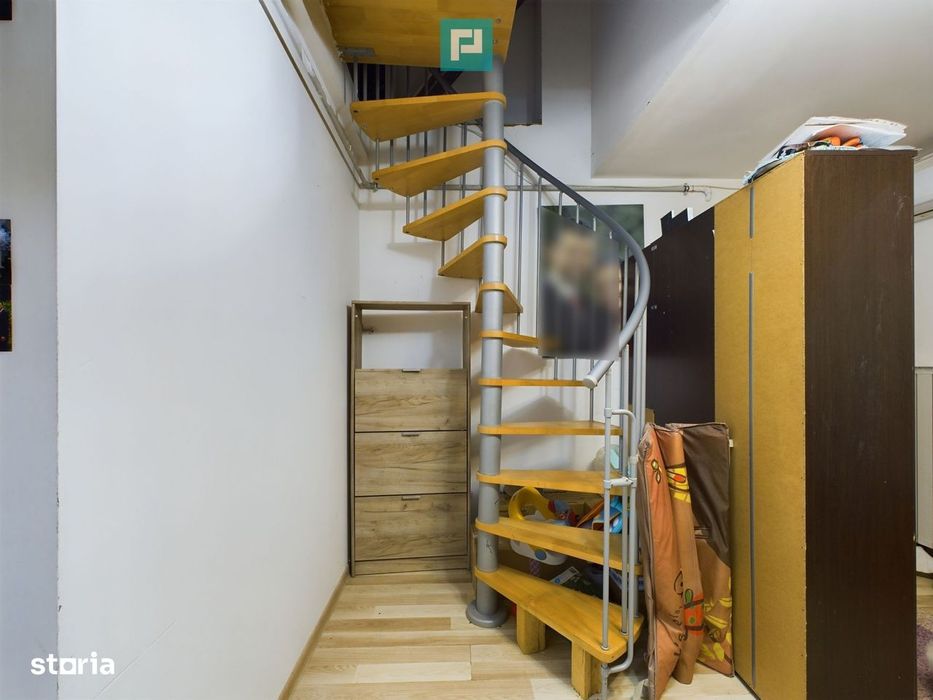 Apartament cu 2 camere pe 2 niveluri în Dumbrăvița