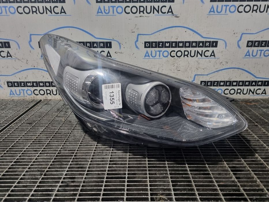 Far Dreapta Kia Sportage IV 2016 - 2018 SUV 4 Usi (1355) Cu lupă R009R040M93 Garantie