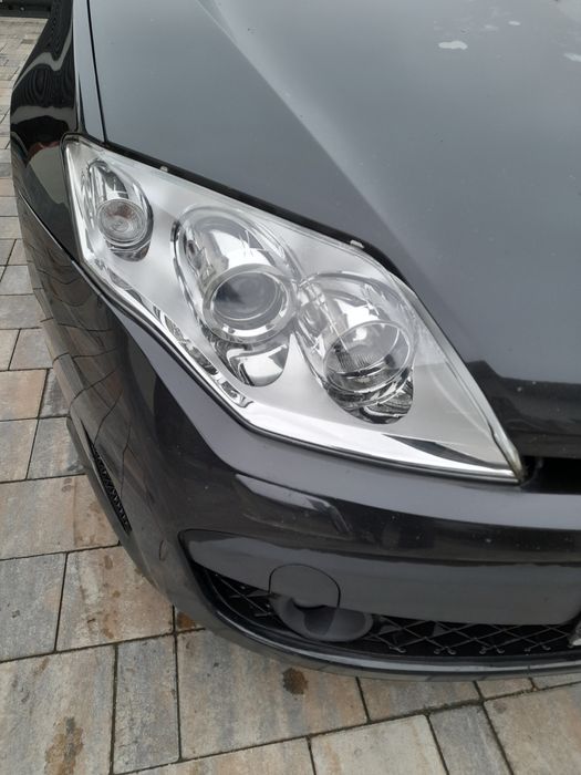 Faruri Far Stanga Dreapta Cu Lupă Renault Laguna III 3/2007-2010