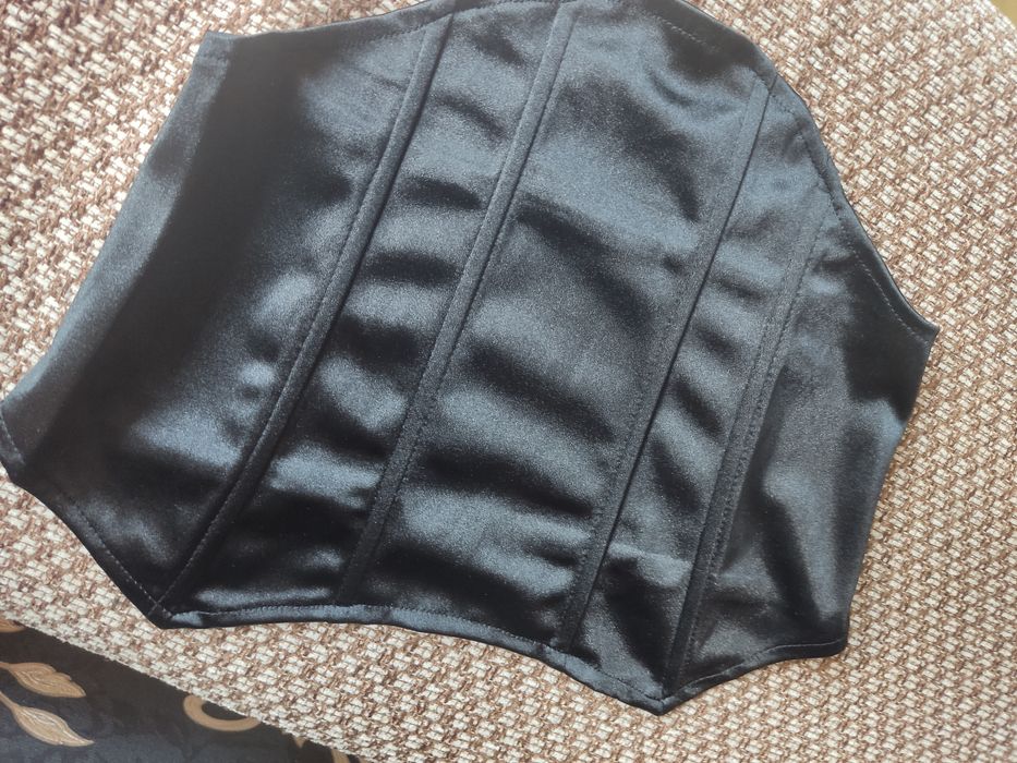 Стильные,элегантный корсет в виде топа