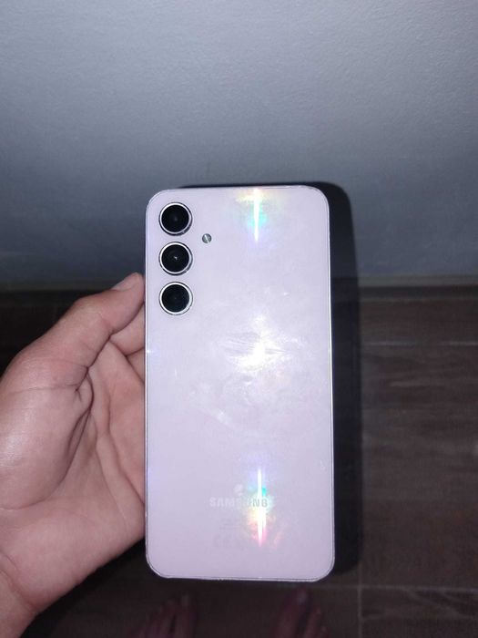 Telefon samsung a 35