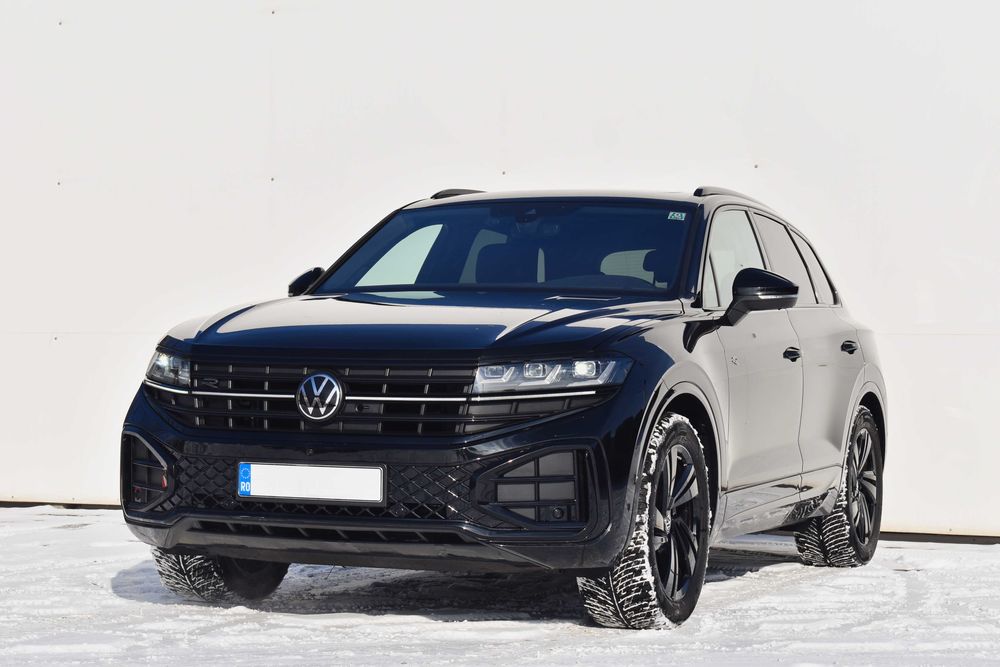 Noul Touareg R-Line Black • foarte dotat • 103k nou • predare leasing