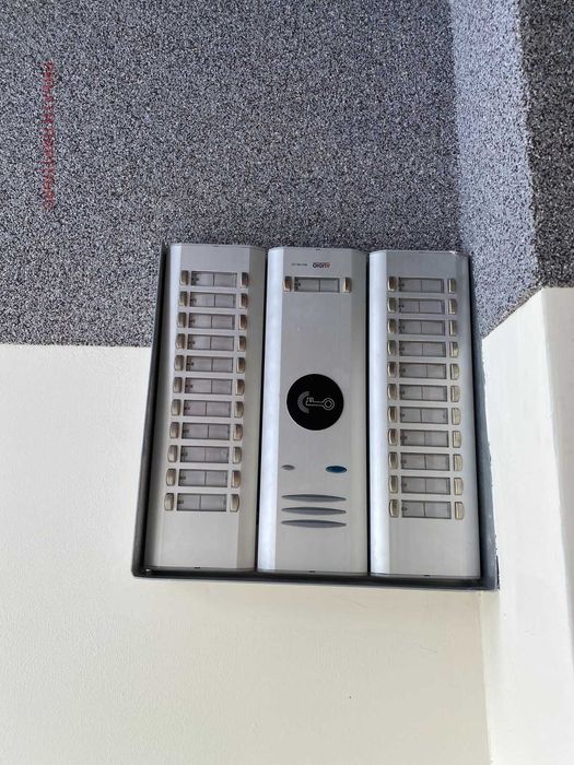 Продава се Двустаен апартамент в Перник, Изток - 102 кв.м за 1030 €/кв.м - Снимка #5