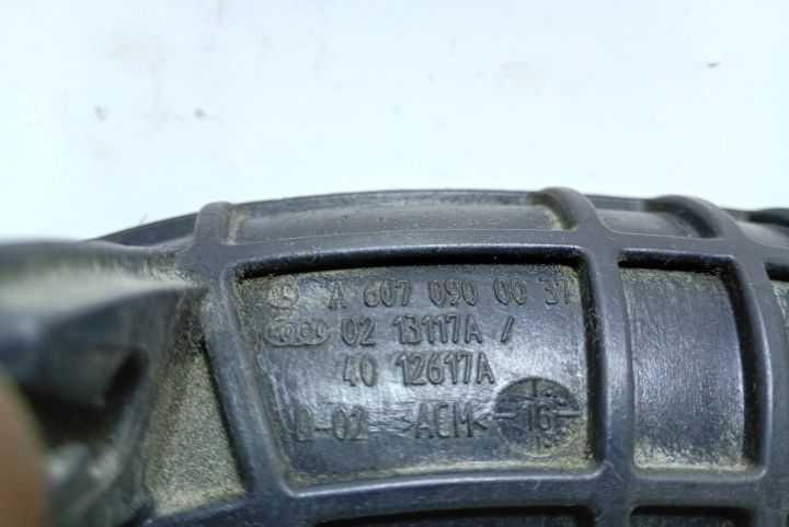 Furtun  admisie aer A6070900037 Mercedes-Benz CLA-Class C117 seria