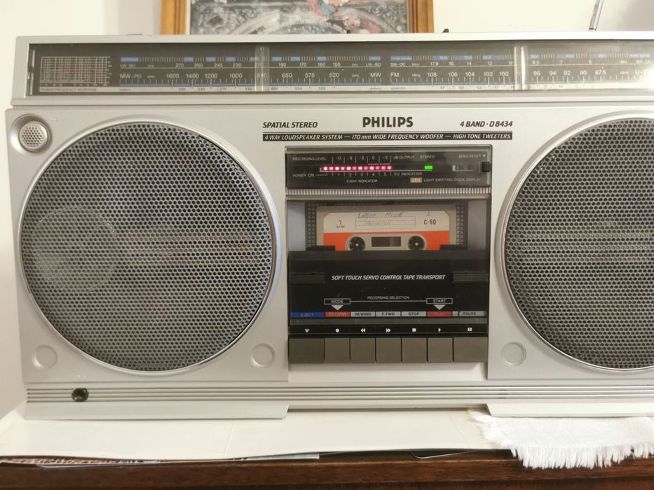 радио касетофон philips (филипс)