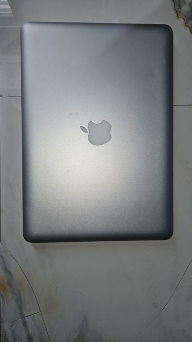 MacBook б/у продам