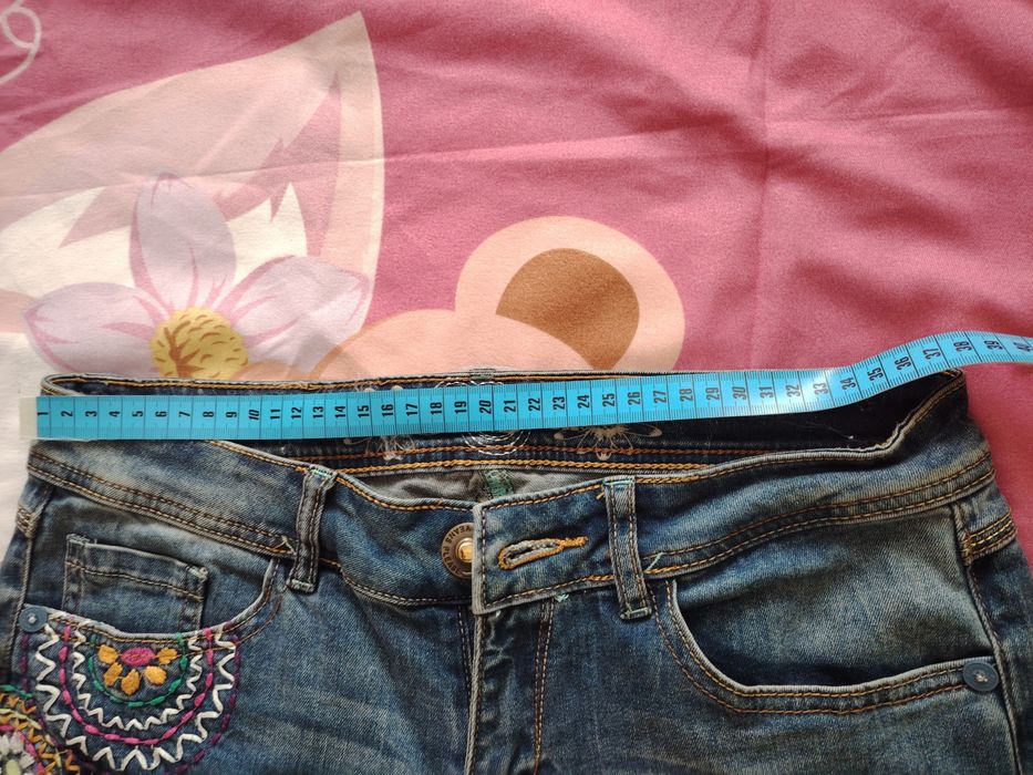 Blugi de dama Desigual