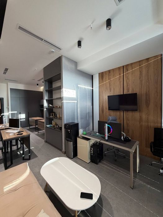 Нежилой помещения 1 - линия вдоль дороги