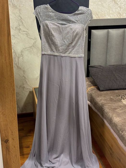 Платье вечернее женское