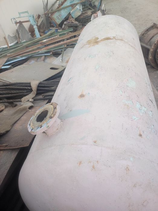 Емкост Цистерна риссевер сотилади