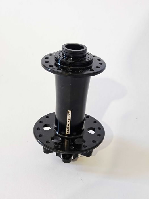 Предна главина Novatec D791SB-B15 32H 15x110мм Boost