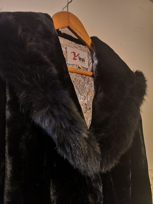Haina BLANA marime M -  NOUA! DEOSEBITA!