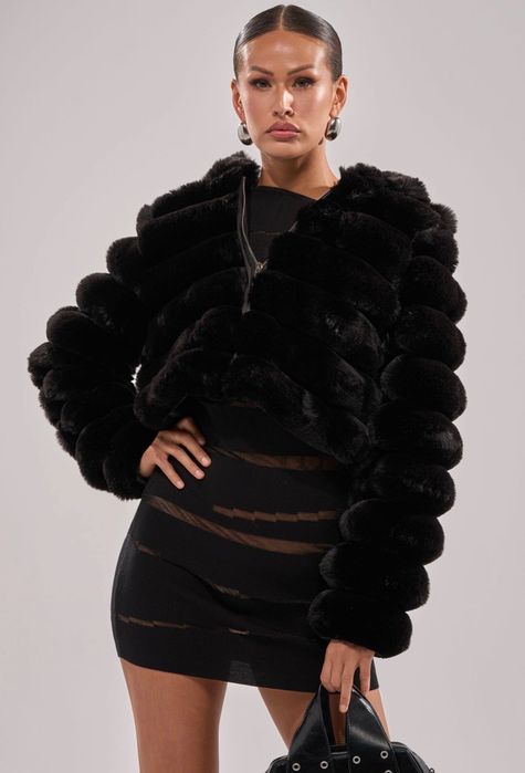 Луксозно черно яке пухкаво