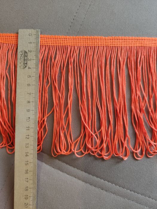 Бахрома на ленте