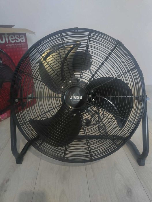 Вентилатор Ufesa FF0450, 120.0 W