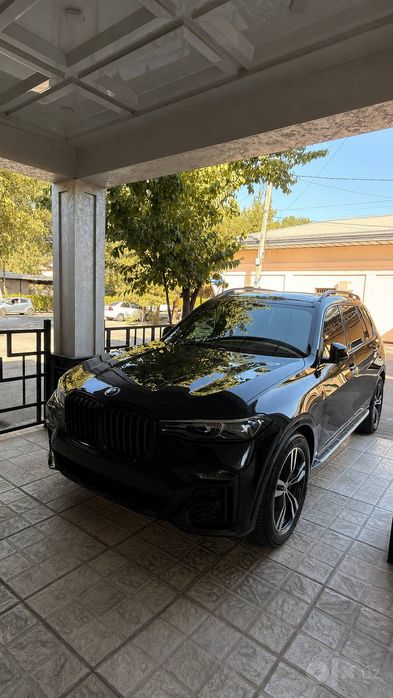 Bmw x7 xDrive40i full