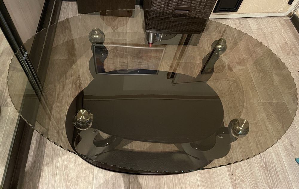 Журнальный столик