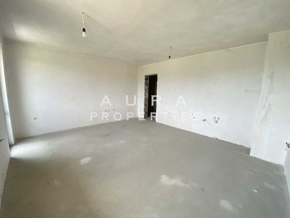 Продава се Тристаен апартамент в Разград, Васил Левски - 103 кв.м за 1065 €/кв.м - Снимка #14