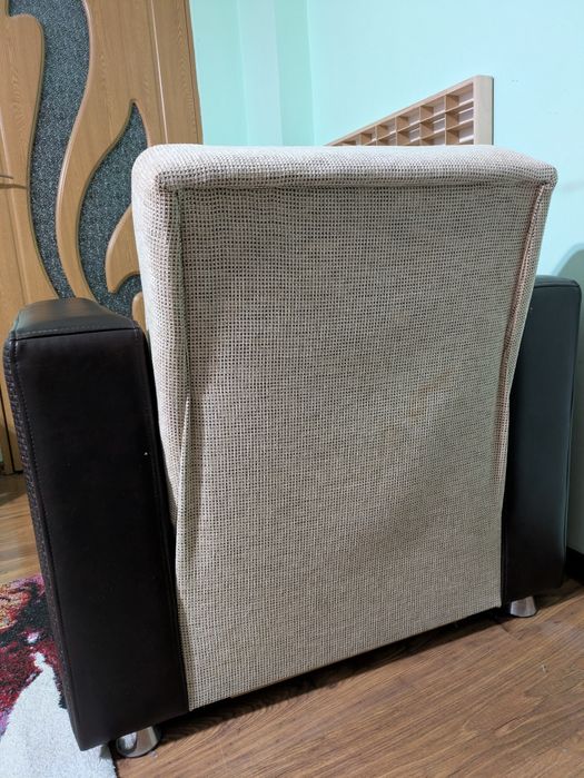 Fotoliu extensibil cu lada de depozitare