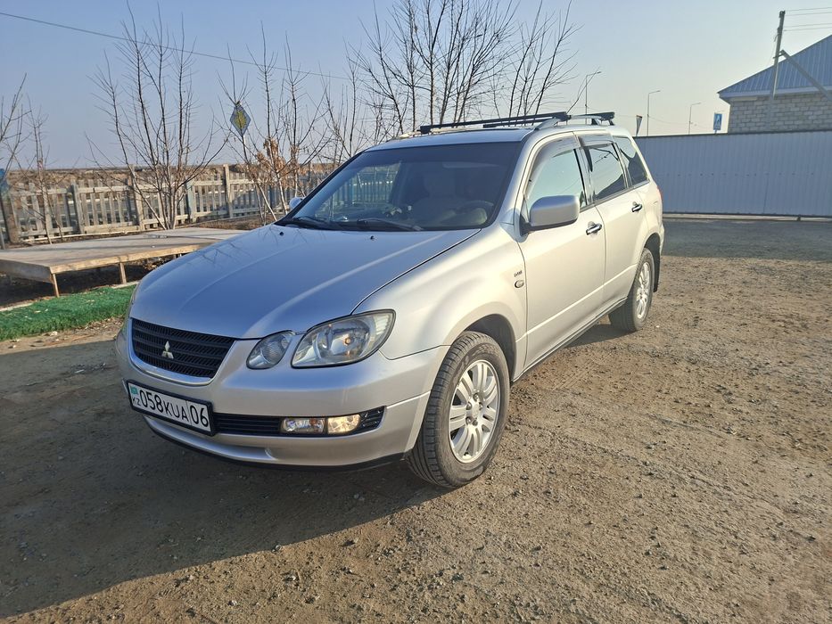 Митсубиси айртрек