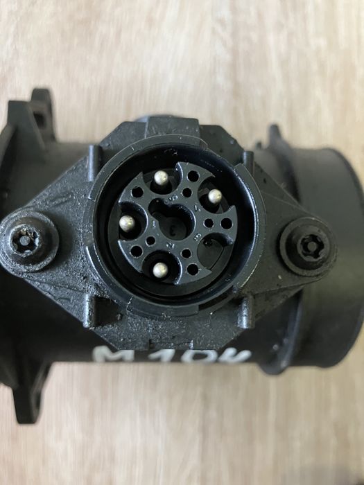 Волюметр двигатель м104 объём 2.8 3.2