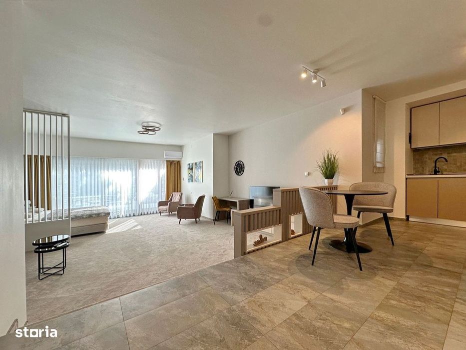 Studio spațios de închiriat — Bellevue Residence, mobilat, terasă, par