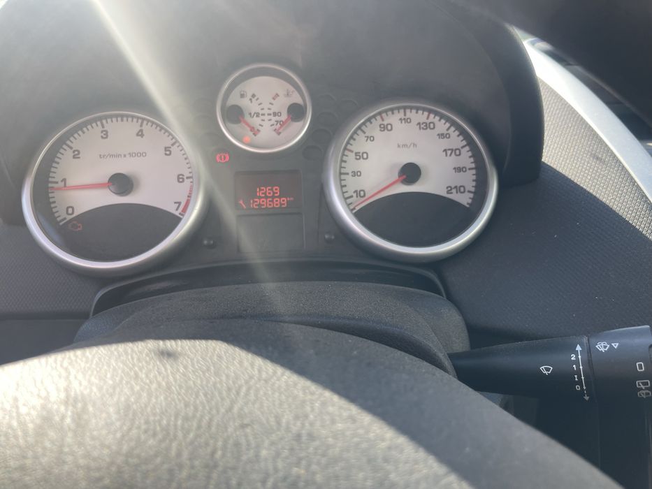 Peugeot 207 SW на части 1.4