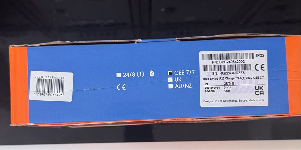 Зарядно устройство Victron Energy Blue Smart IP22