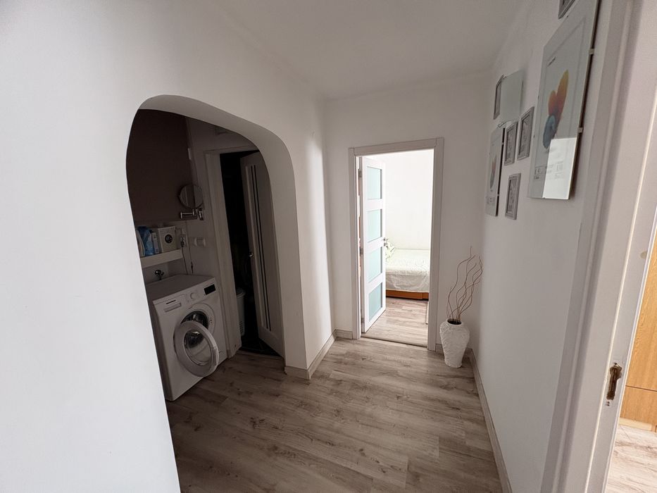 Apartament 3 camere de inchiriat