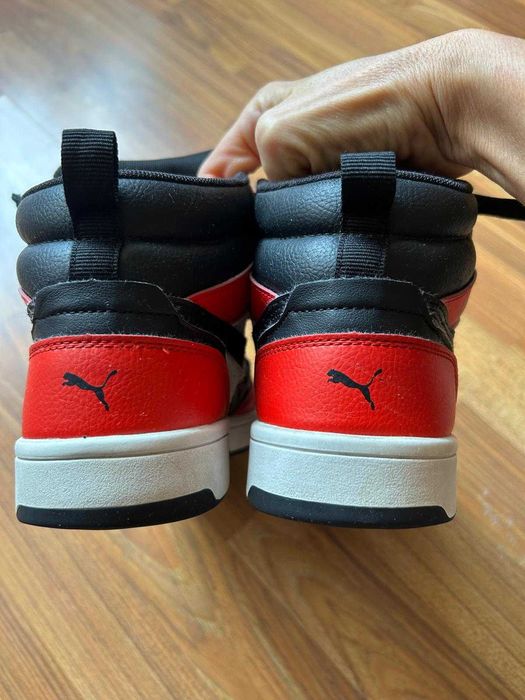 Adidasi Puma pentru copii - marime 36