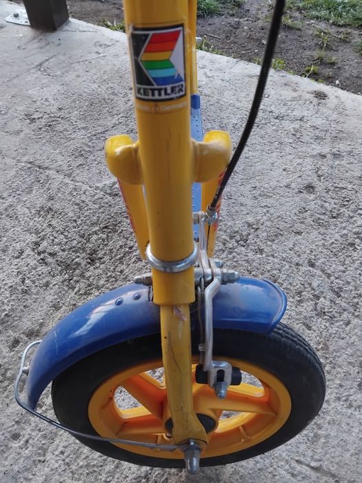 Vând trotineta Kettler