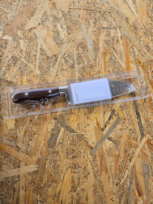 Ikea Briljera Cutit legume Santoku din Otel de Damasc cu miez de VG10,