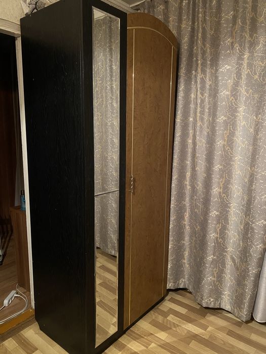 Продам стенку,есть торг