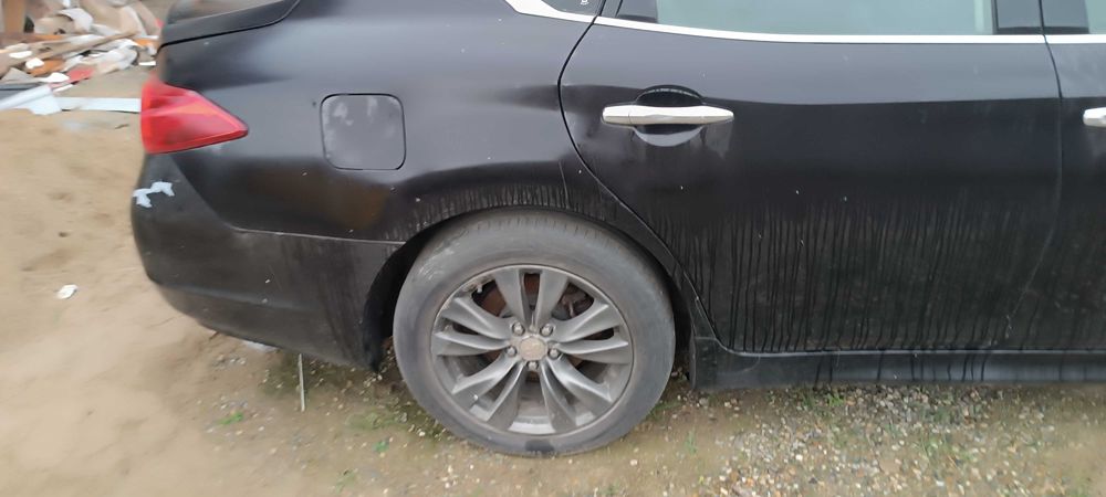 Infiniti m30 pentru piese